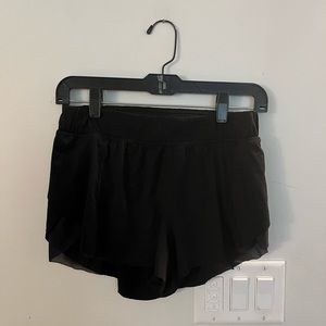 Lululemon athletic shorts size 4